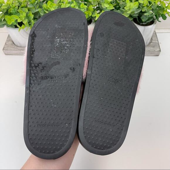 GIVENCHY Mink Rubber‎ Slide Sandals - Picture 3 of 10